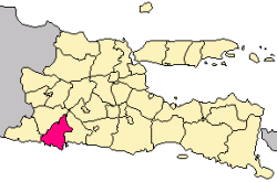 Ligging van Trenggalek in Oost-Java
