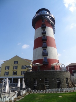 De vuurtoren van Hotel Bell Rock, met op de begane grond Ammolite - The Lighthouse Restaurant