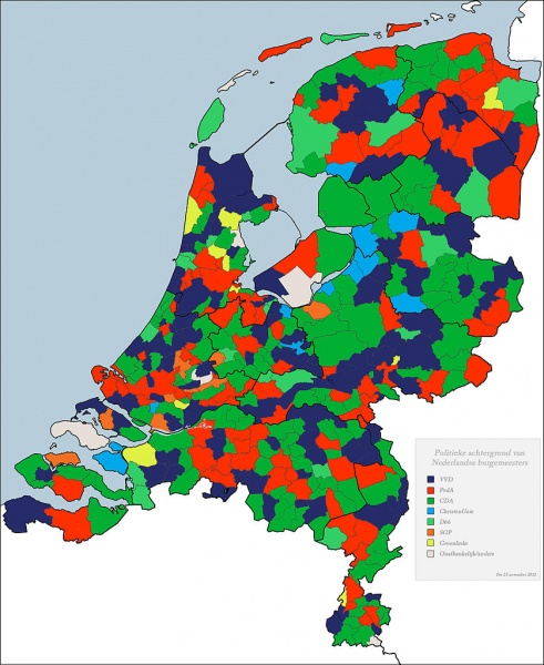 Bestand:Nederland Burgemeesters.jpg
