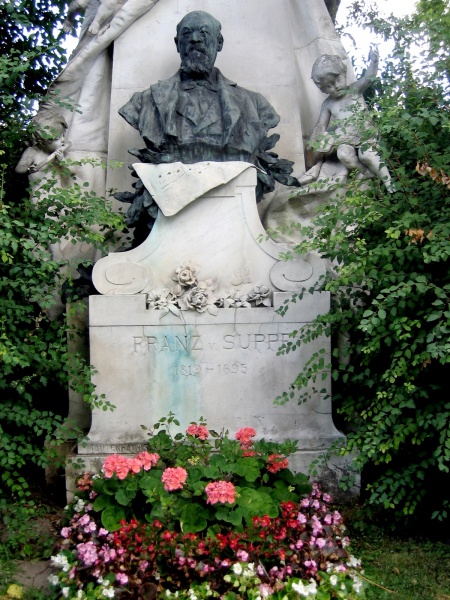 Bestand:Gedenksteen van Franz von Suppé.jpg