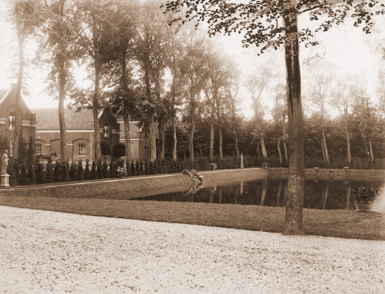 Bestand:Huize Offem tuin- en parkaanleg Braakman 1898.JPG